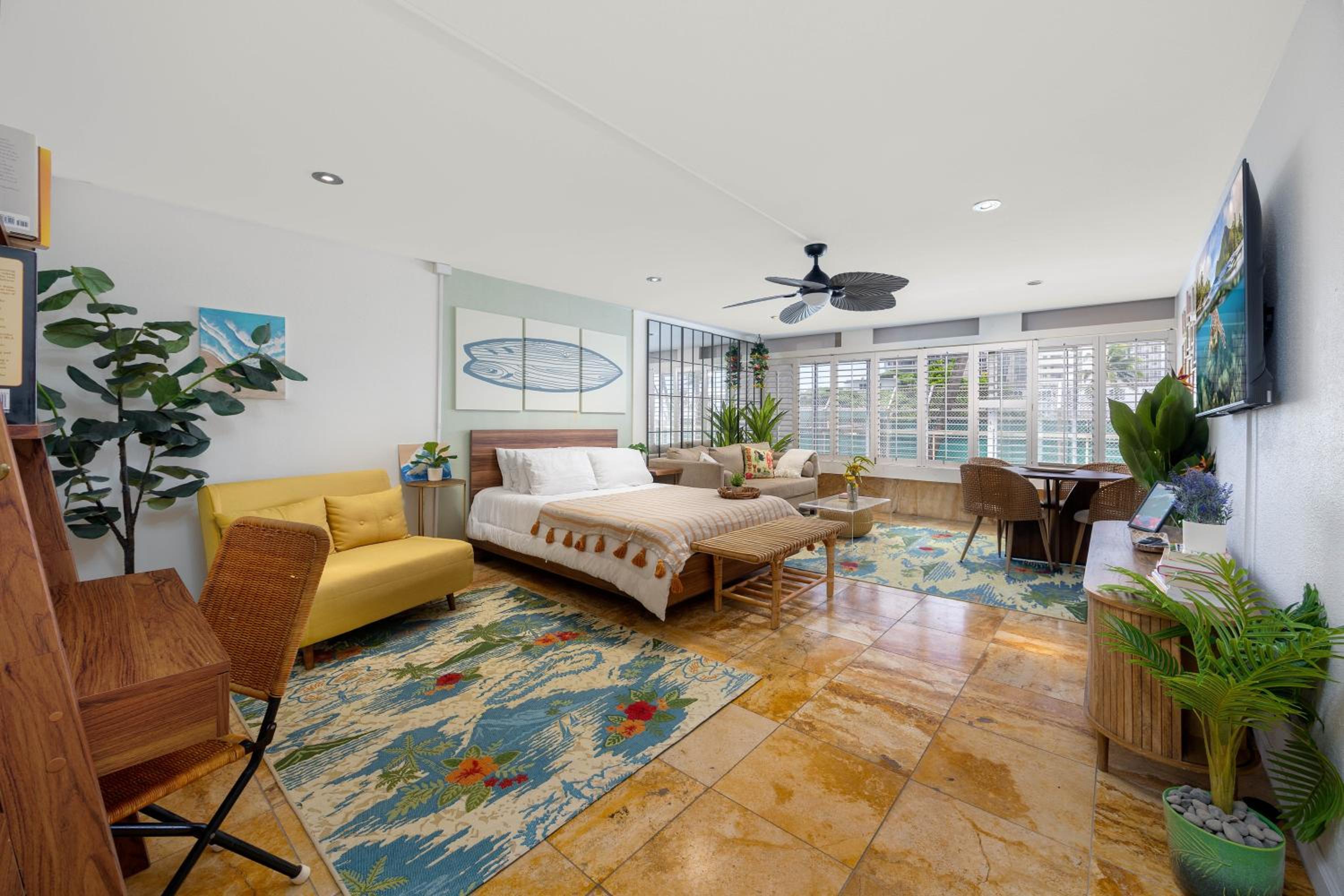 Colony Surf 208 condo