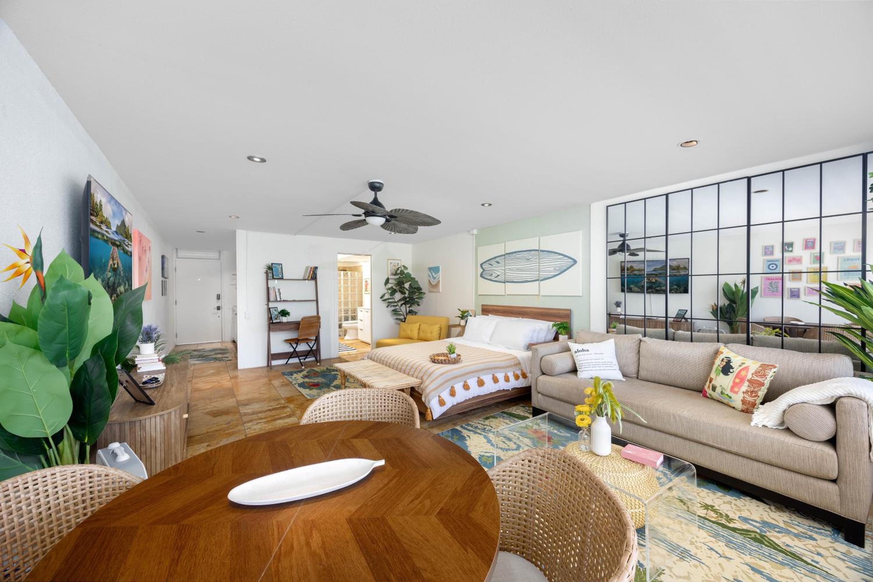 Colony Surf 208 condo
