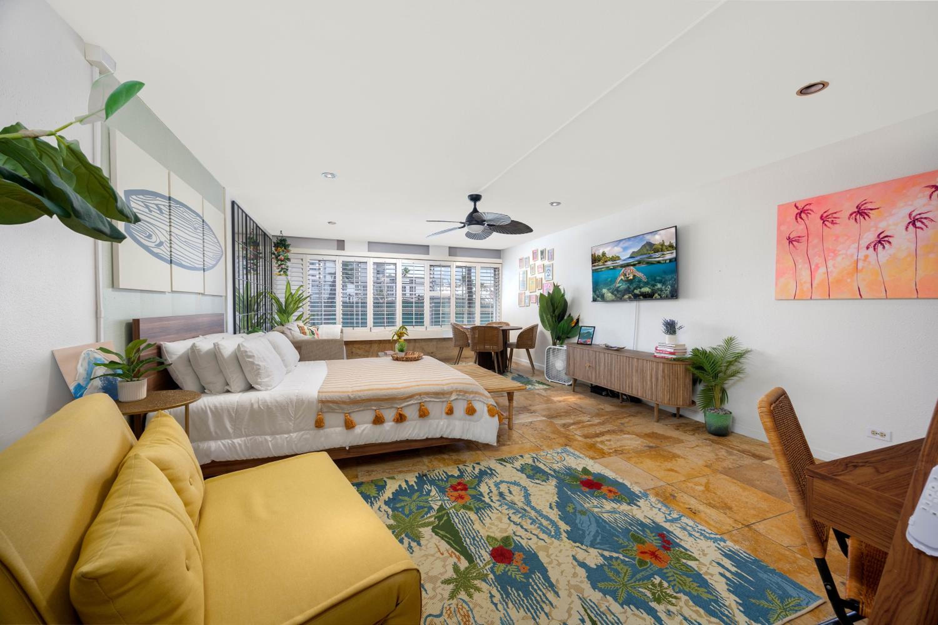 Colony Surf 208 condo