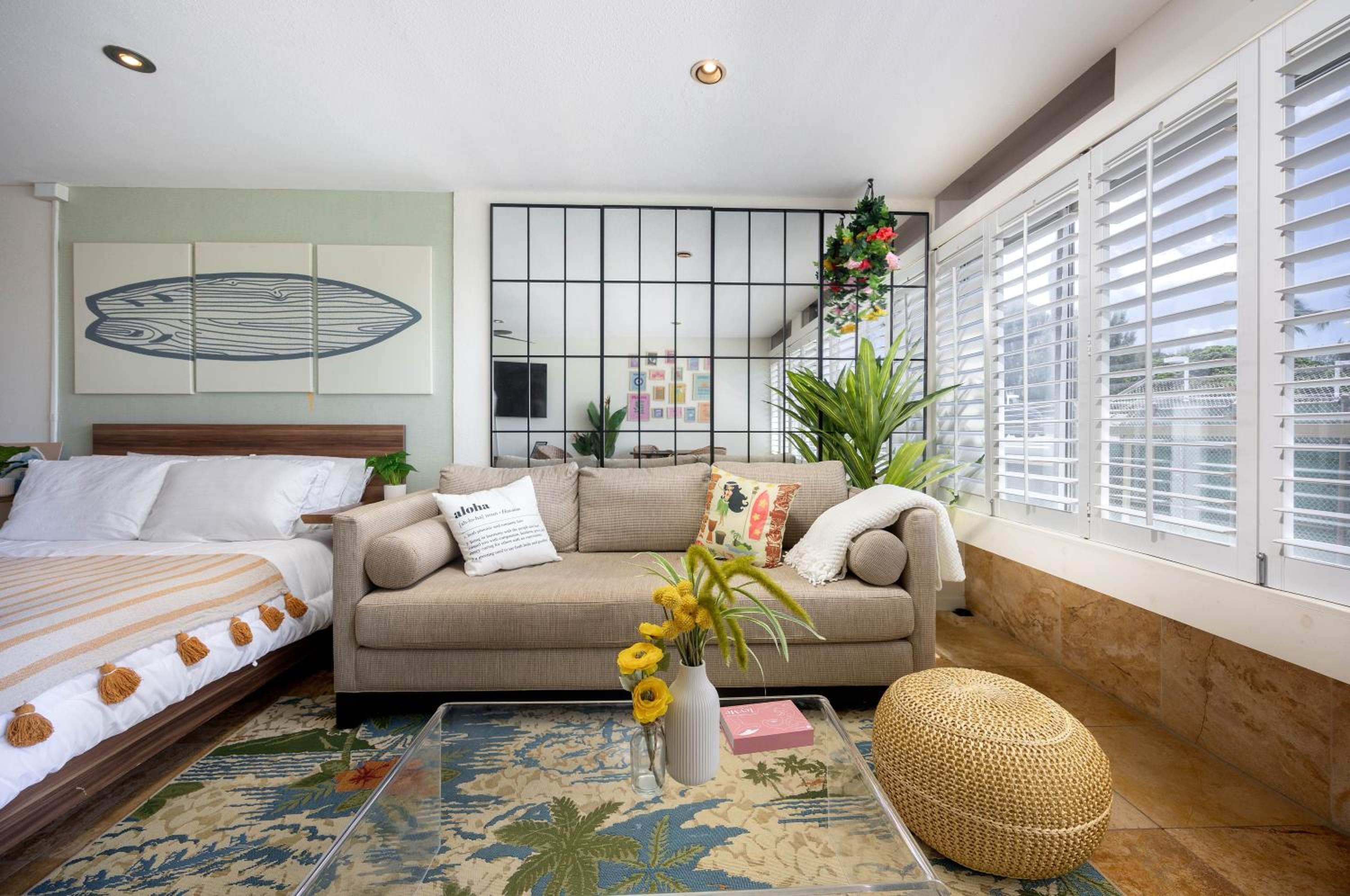Colony Surf 208 condo