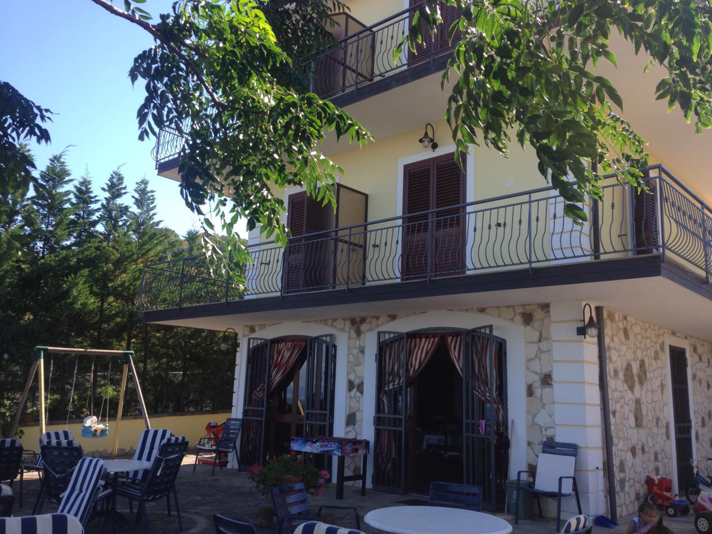 Villa Malandrino Guest House