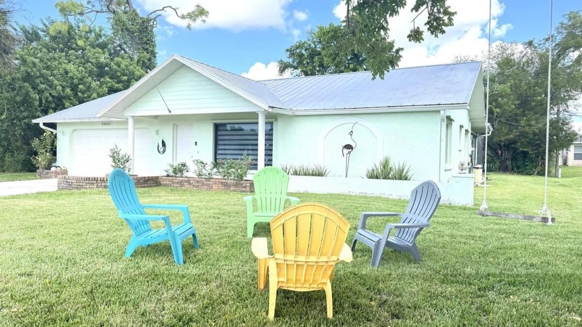 Kids- Friendly Stay in Cape! Heated Pool- Tesla charger & SPA