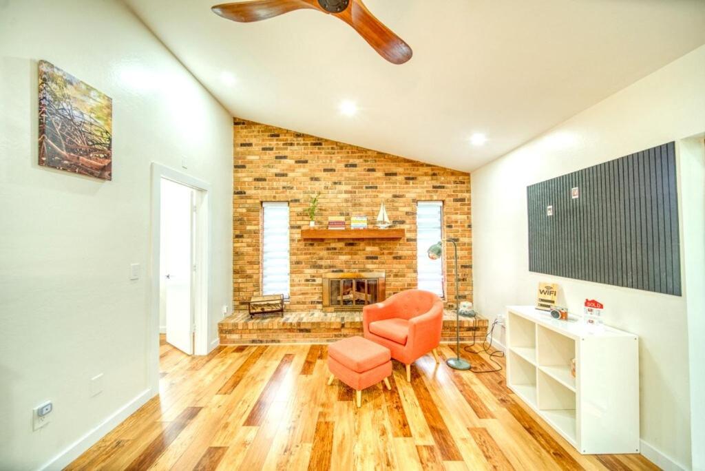 Kids- Friendly Stay in Cape! Heated Pool- Tesla charger & SPA