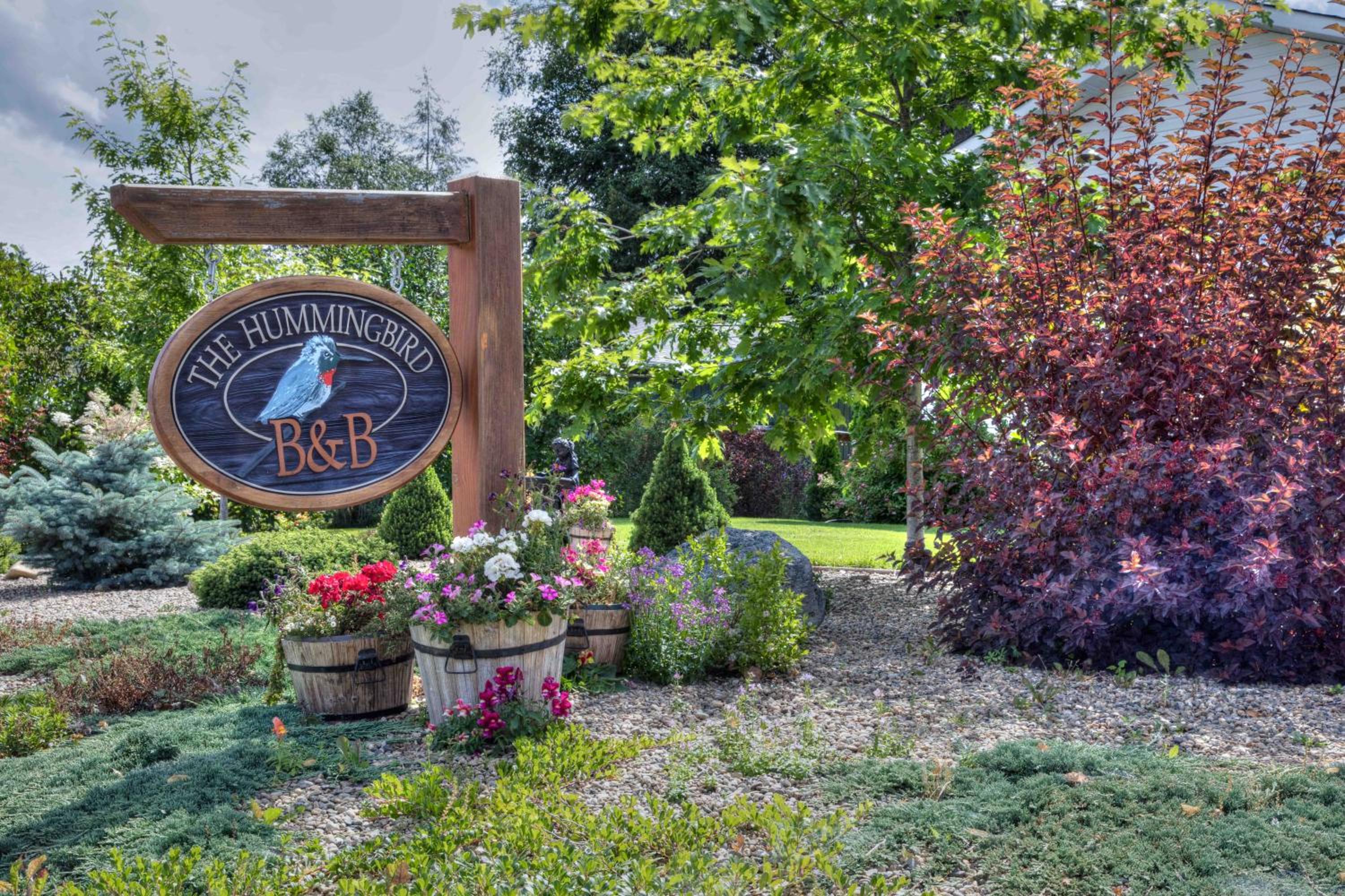 Hummingbird Bed and Breakfast