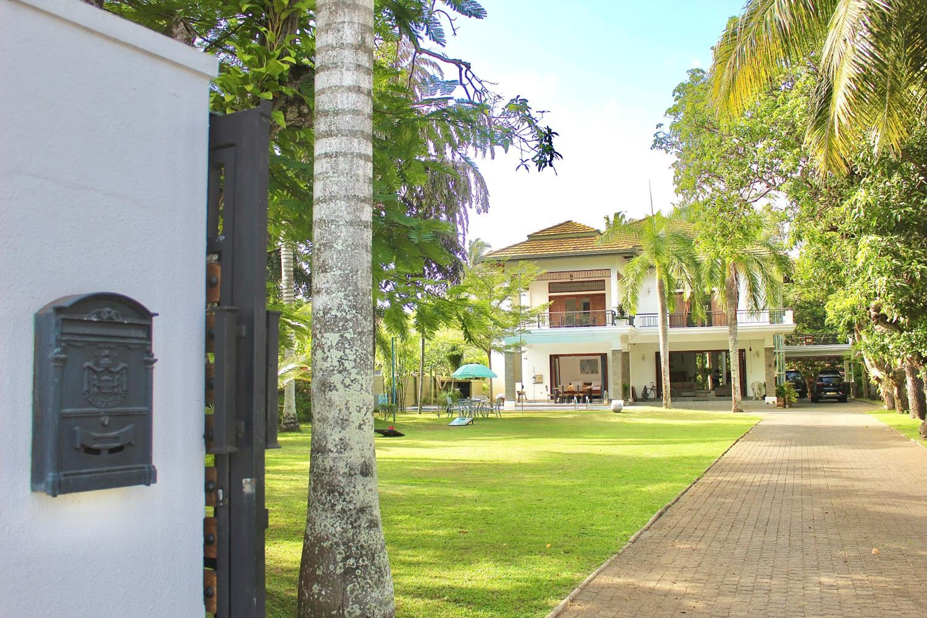 Tropical Terrace Negombo