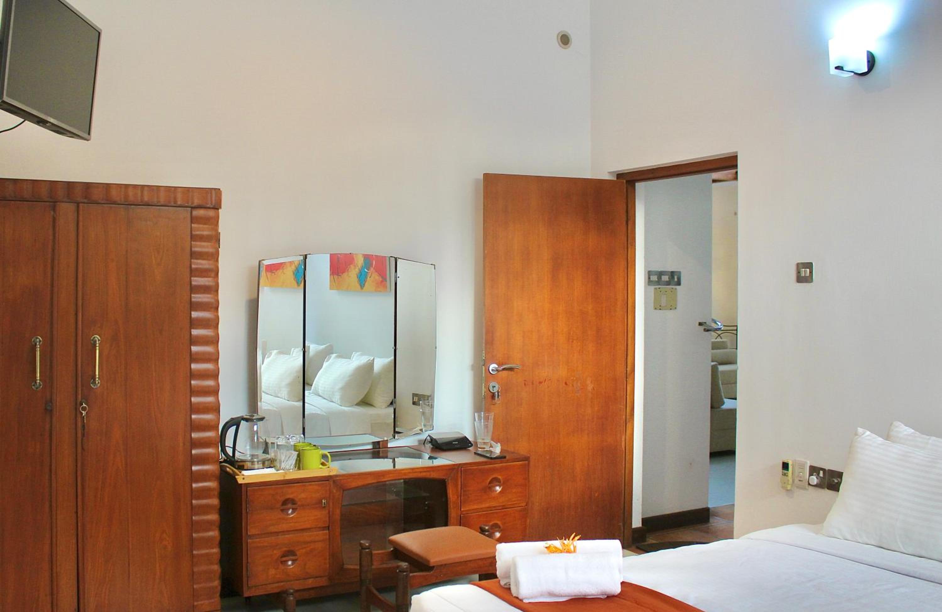 Tropical Terrace Negombo