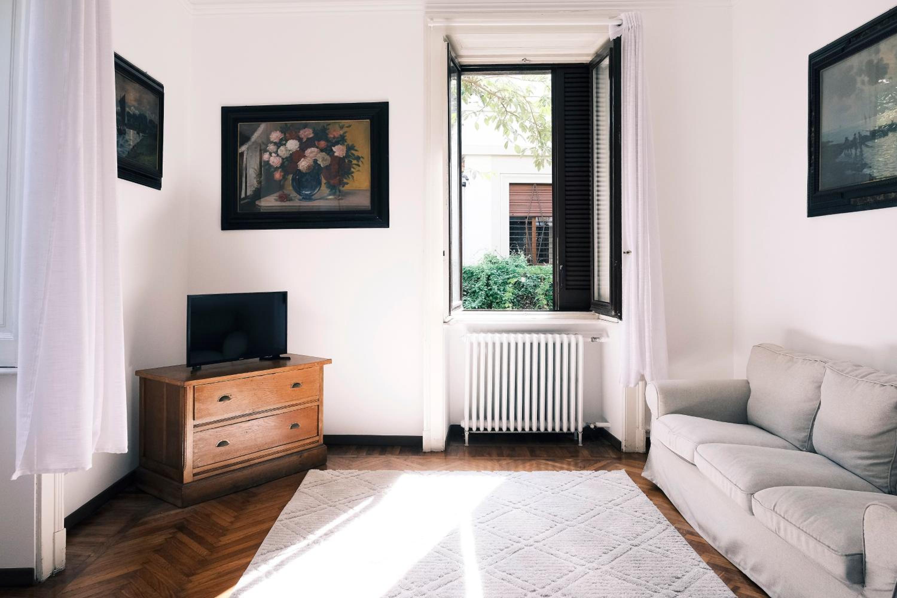 ComeCasa 3 Bedrooms Apartment near Bocconi