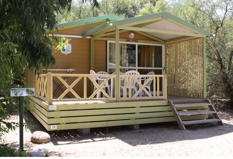 Camping La Pinède