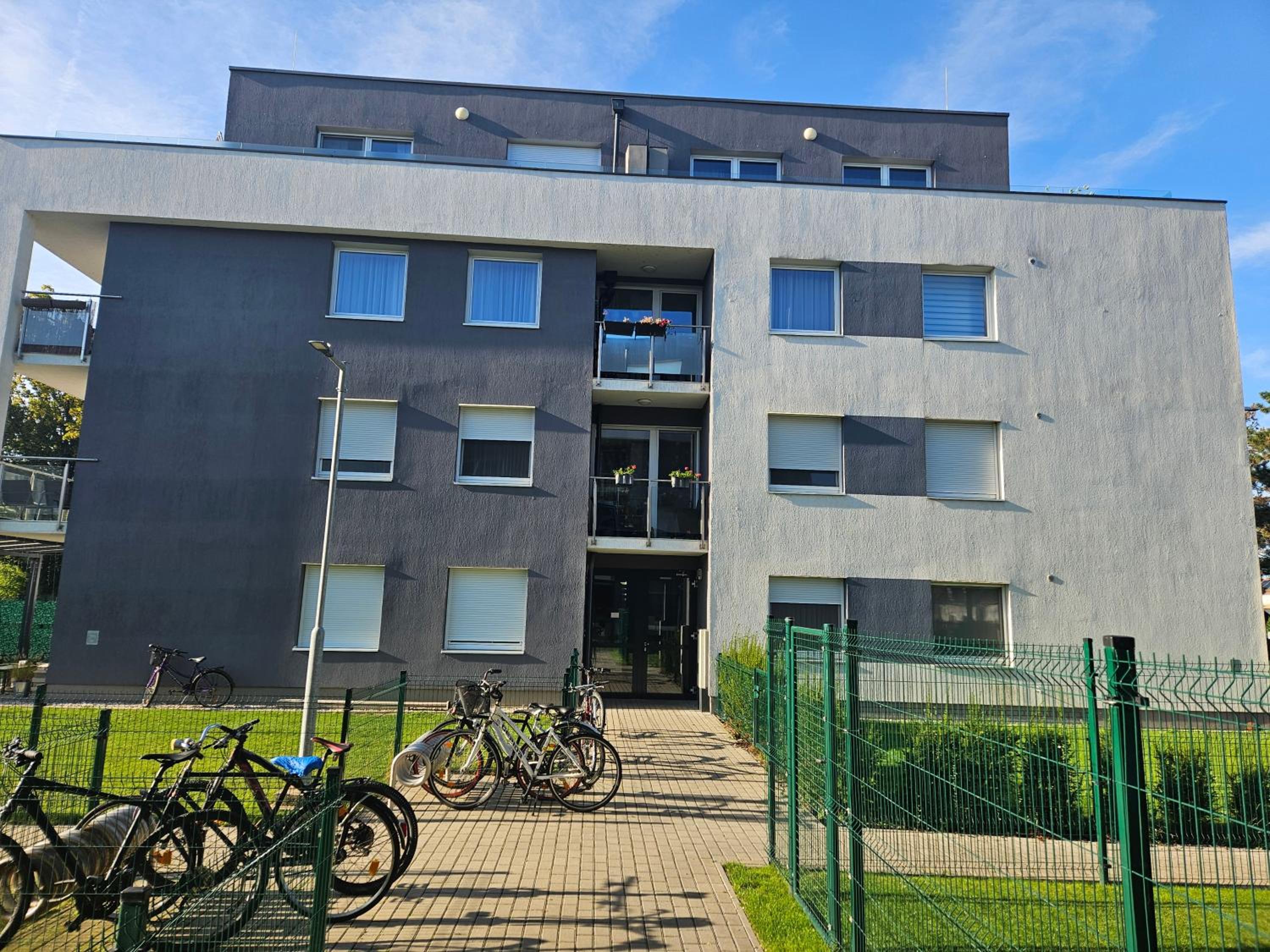 Nono's Flat