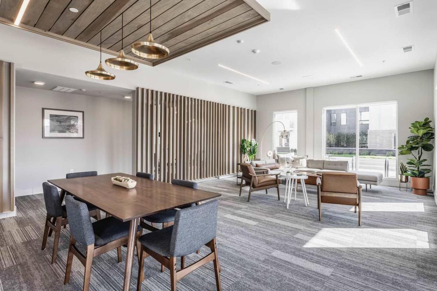 CozySuites AYR