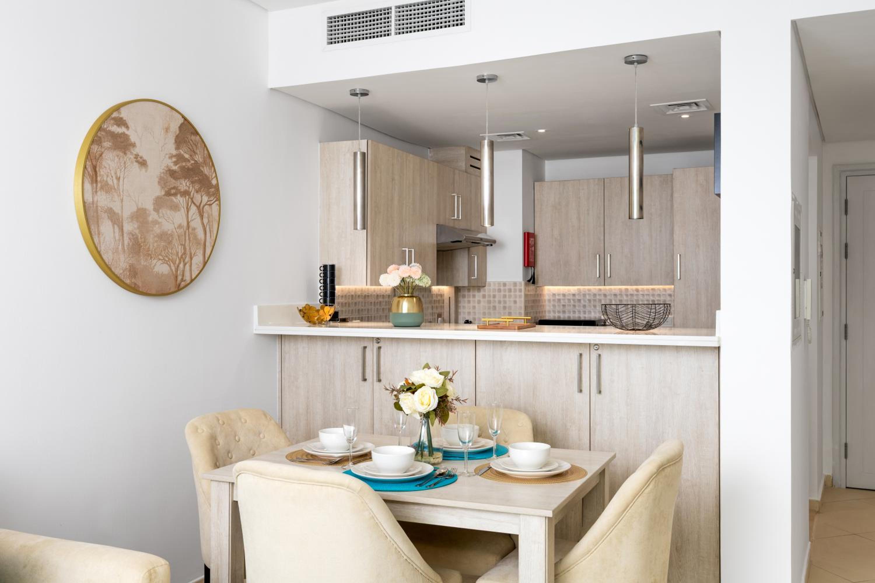Maison Privee - Elegant Palm Retreat with Iconic Sea & Marina Vws