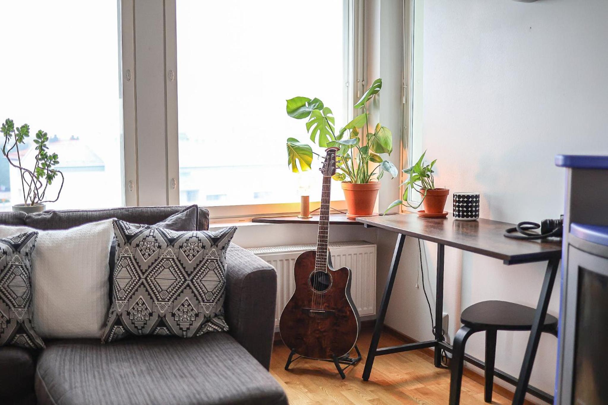Cozy Rooftop apartment By BookLapland