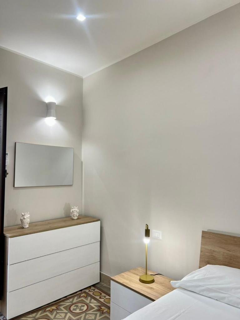 Athenèa Smart Rooms - Atenea Collection