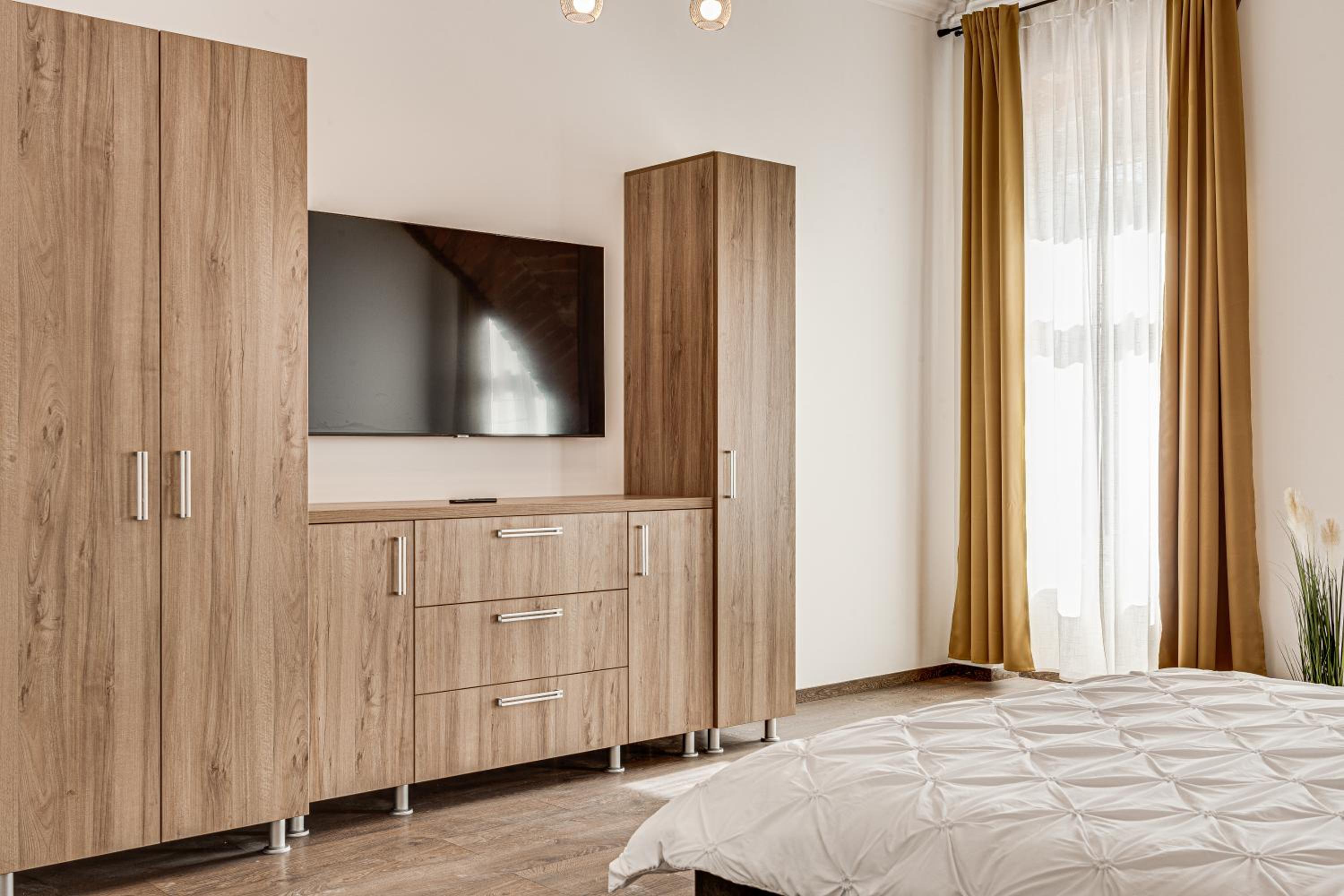 ARI Central Grand Apartment