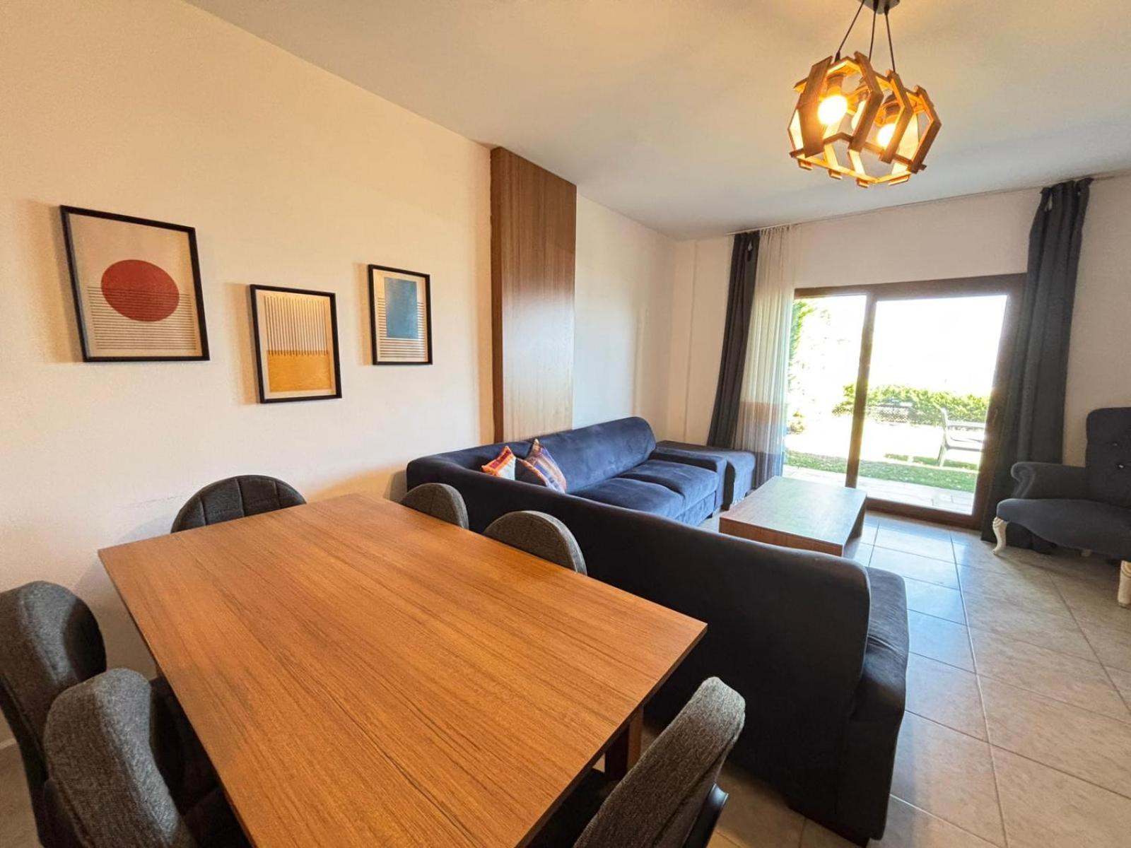 aura residence