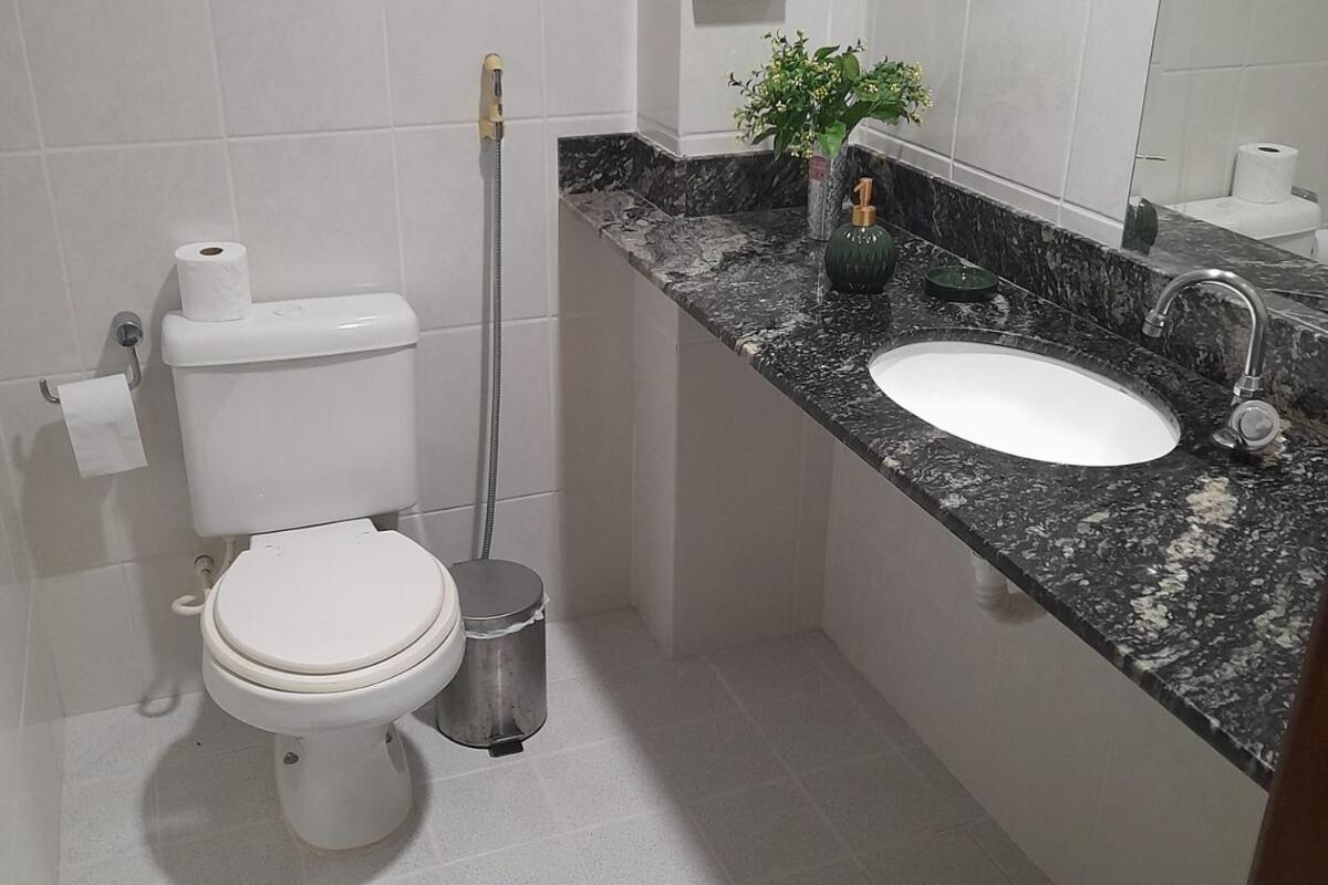 Lindo apartamento frente mar Peracanga