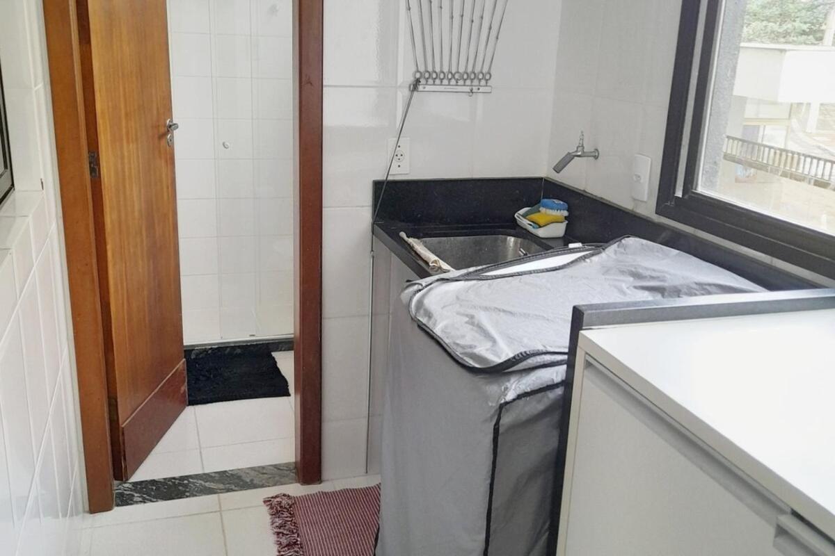 Lindo apartamento frente mar Peracanga