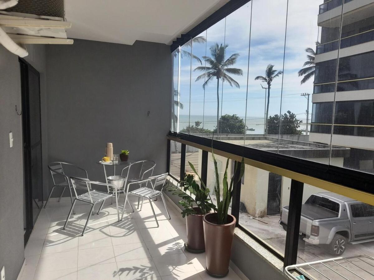 Lindo apartamento frente mar Peracanga