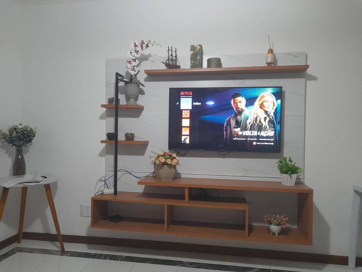 Lindo apartamento frente mar Peracanga
