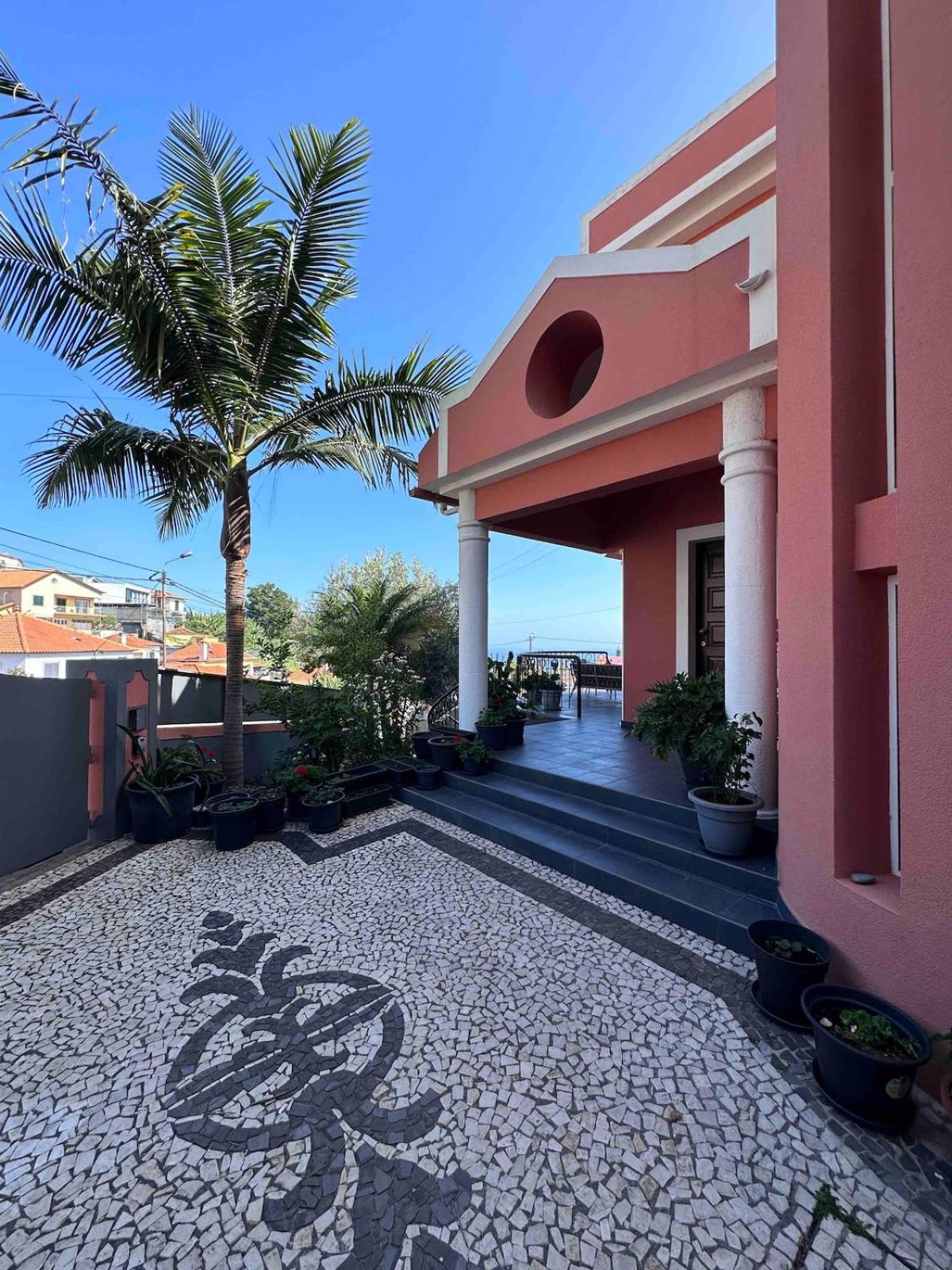VILLA Valhalla Private heated swimming-pool
