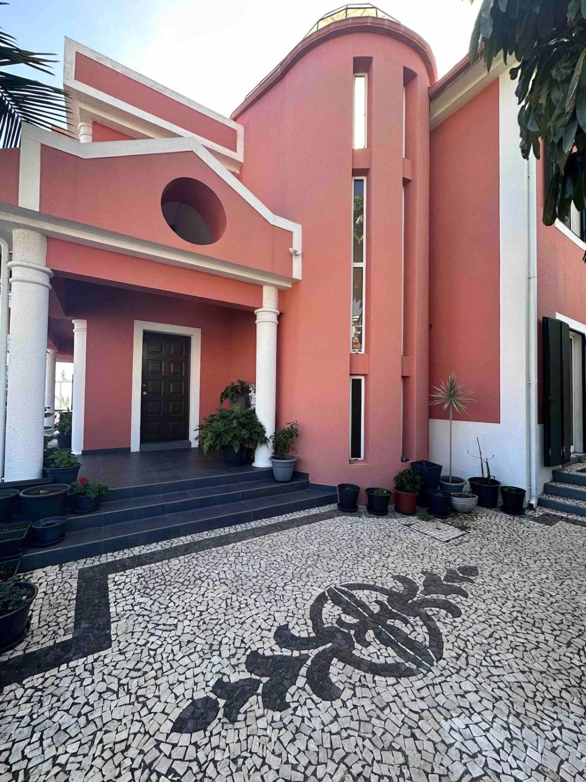 VILLA Valhalla Private heated swimming-pool