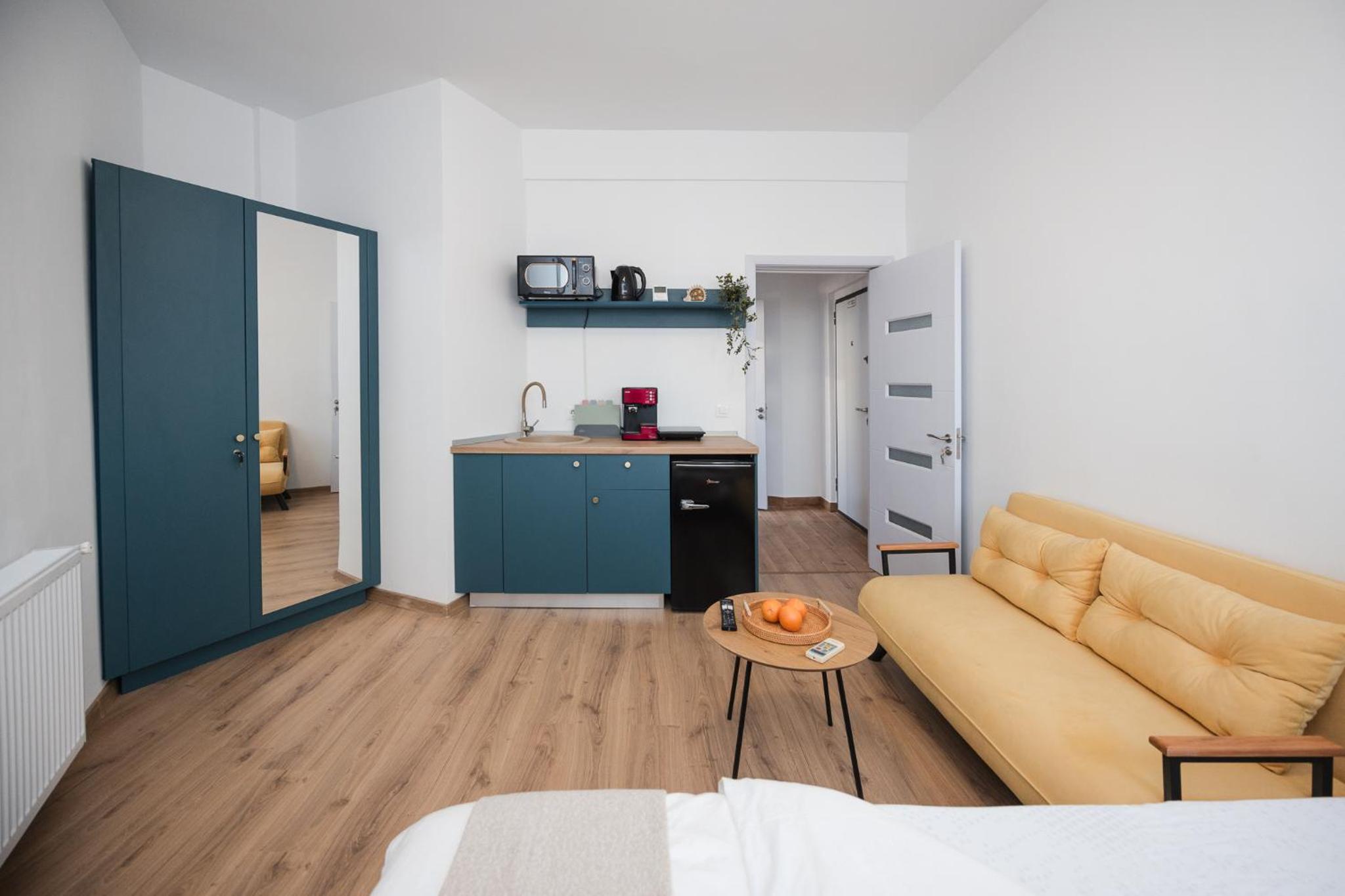 Bienvenue Studio- Steps from OldTown