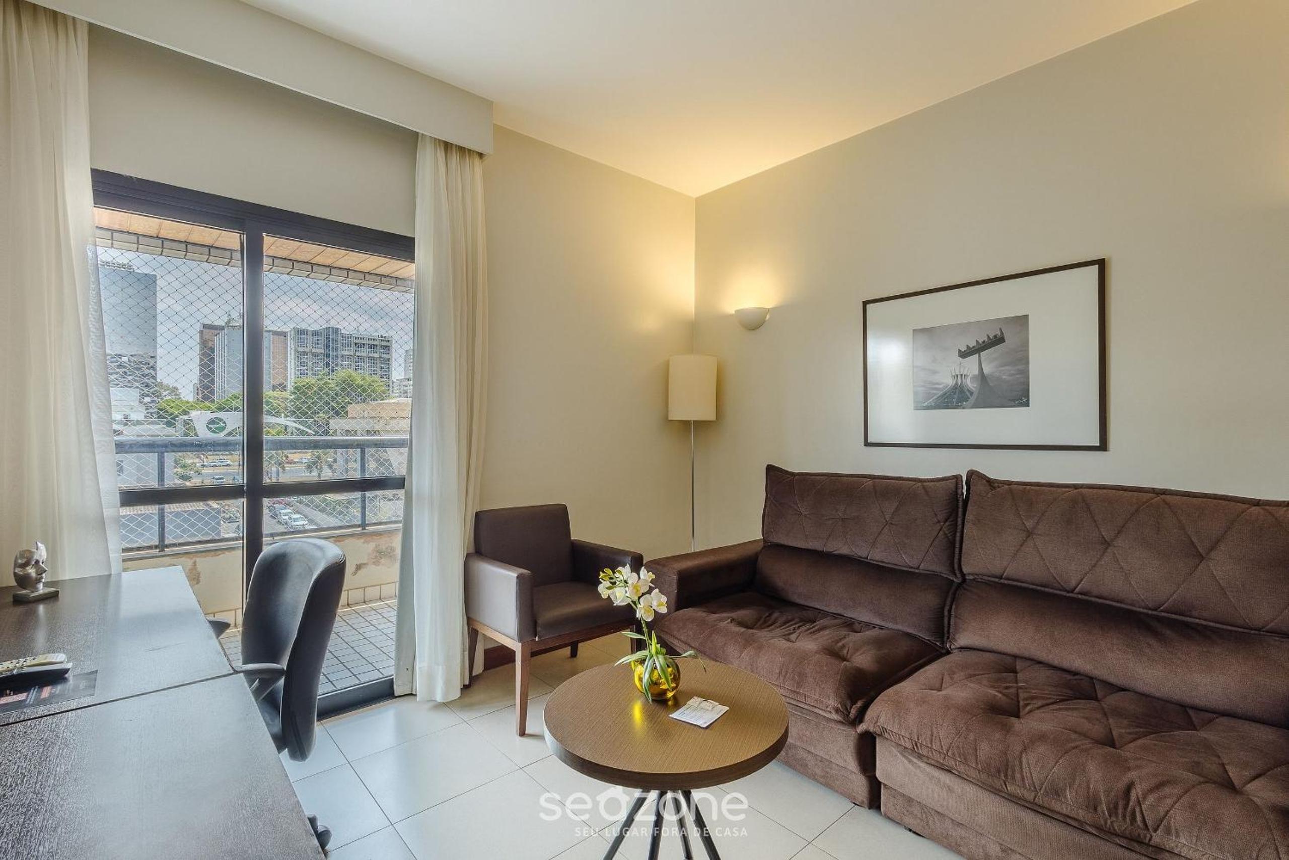 Apart in a condo with a pool in Asa Sul BHE0405