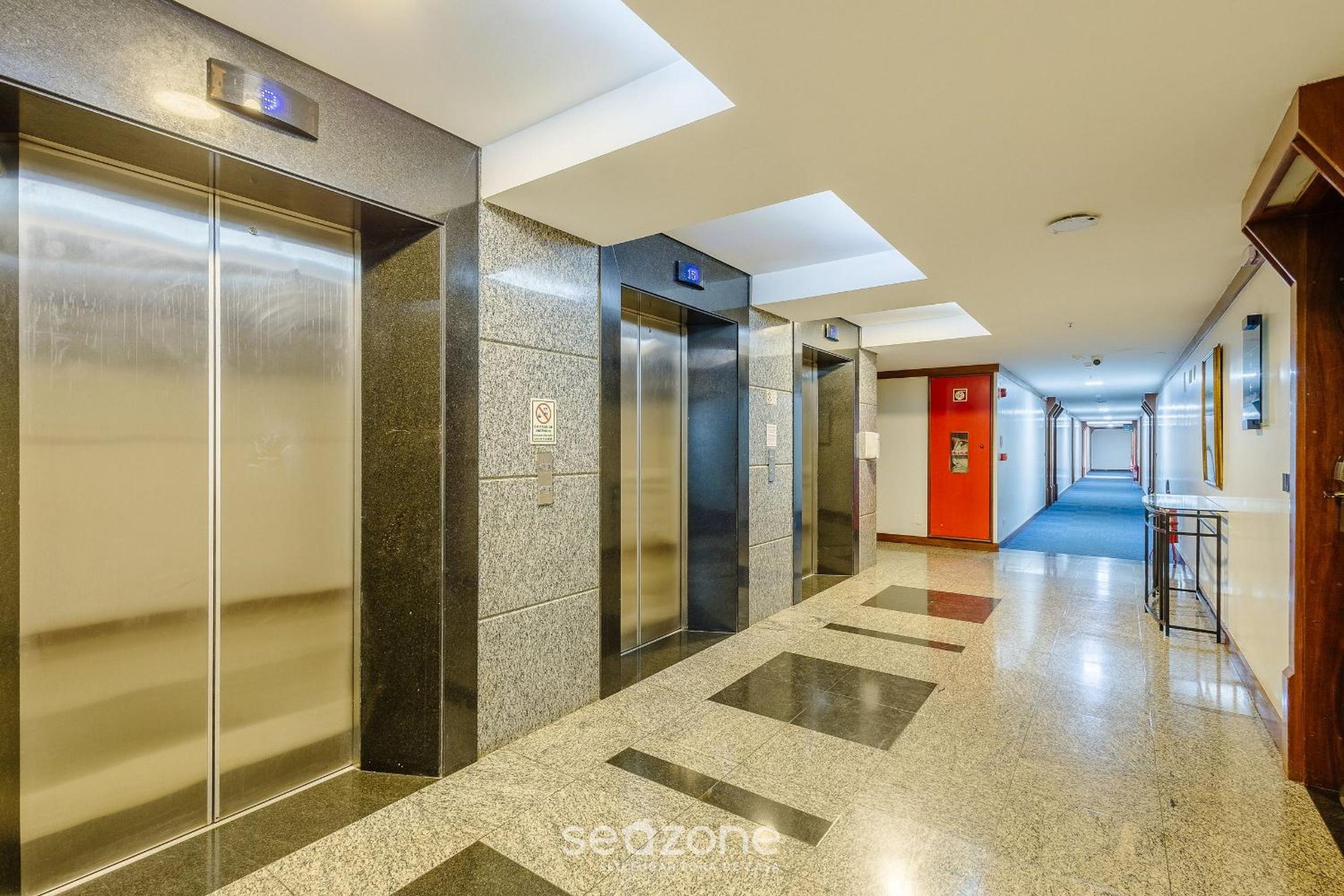 Apart in a condo with a pool in Asa Sul BHE0405