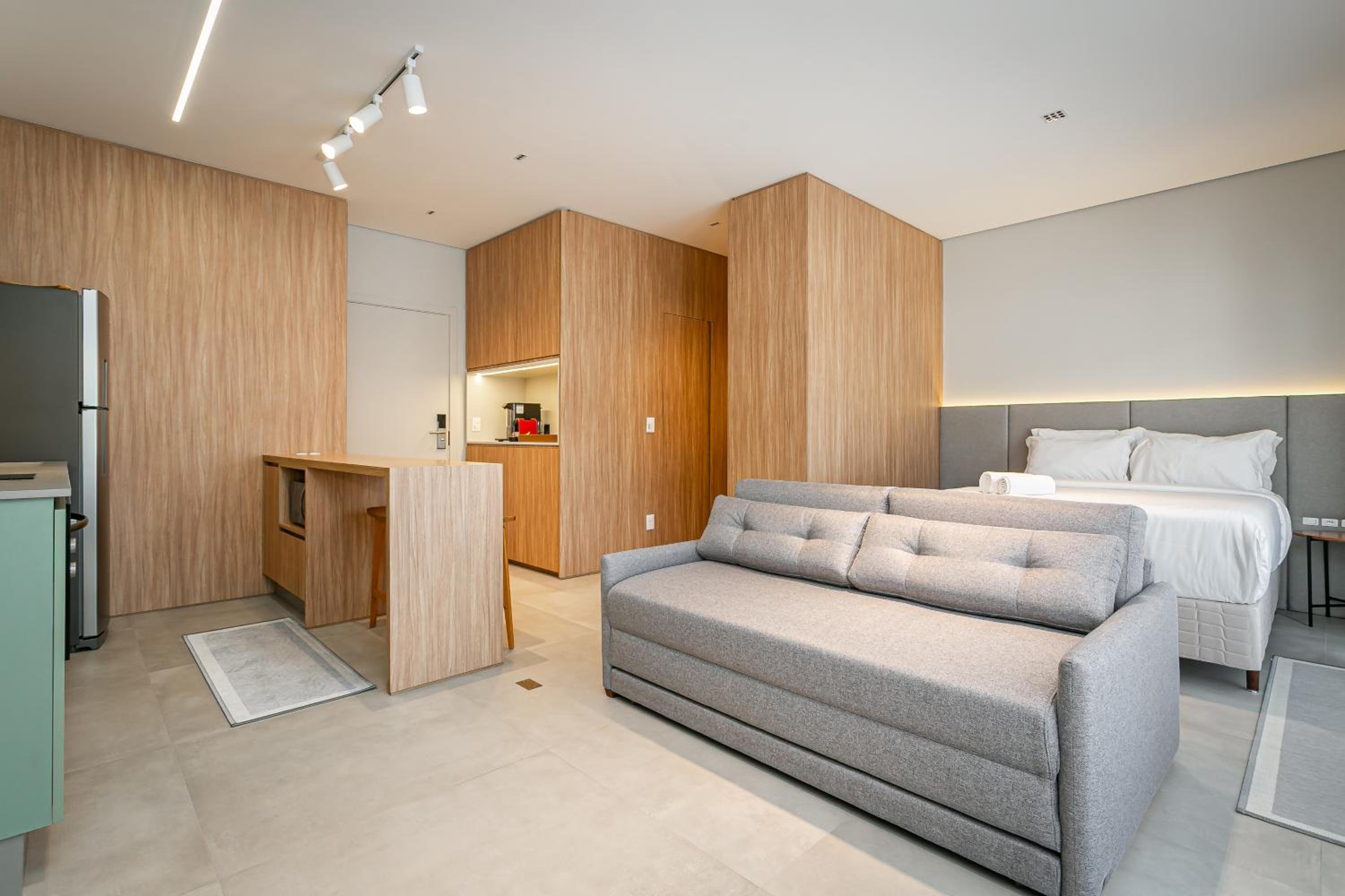 First Residencial Multifuncional by Viva - Conforto e Fácil Acesso às Melhores Praias de Floripa
