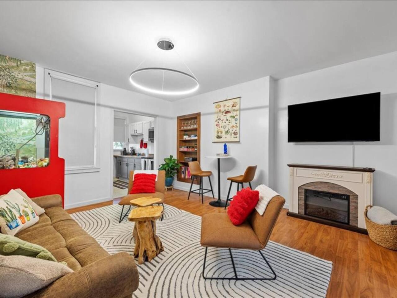 Chic Comfort Near Boho Lawrenceville