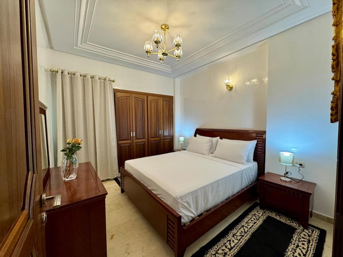 Chic & Spacious 4BR with Jacuzzi-Fez New City Stay