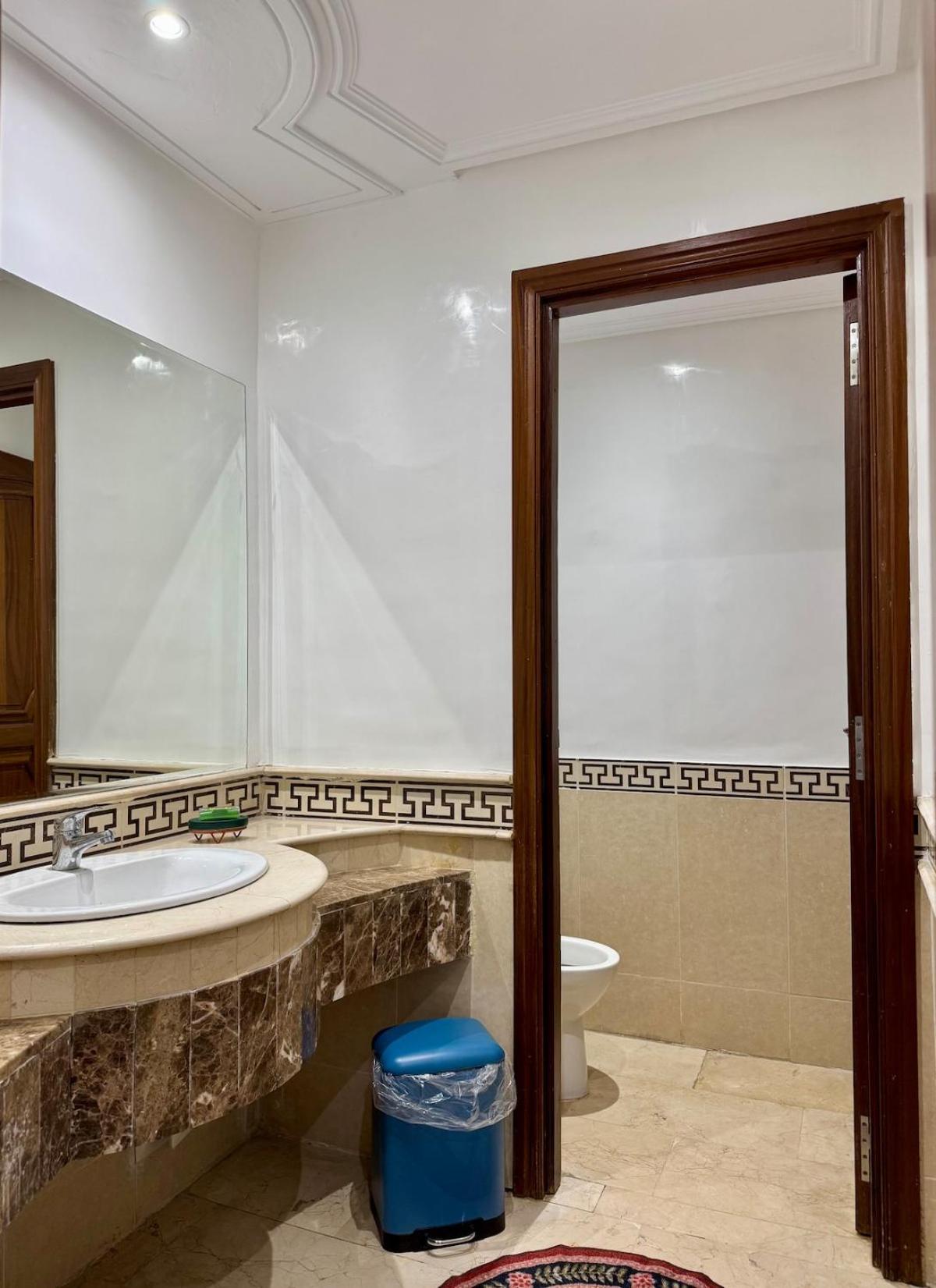 Chic & Spacious 4BR with Jacuzzi-Fez New City Stay