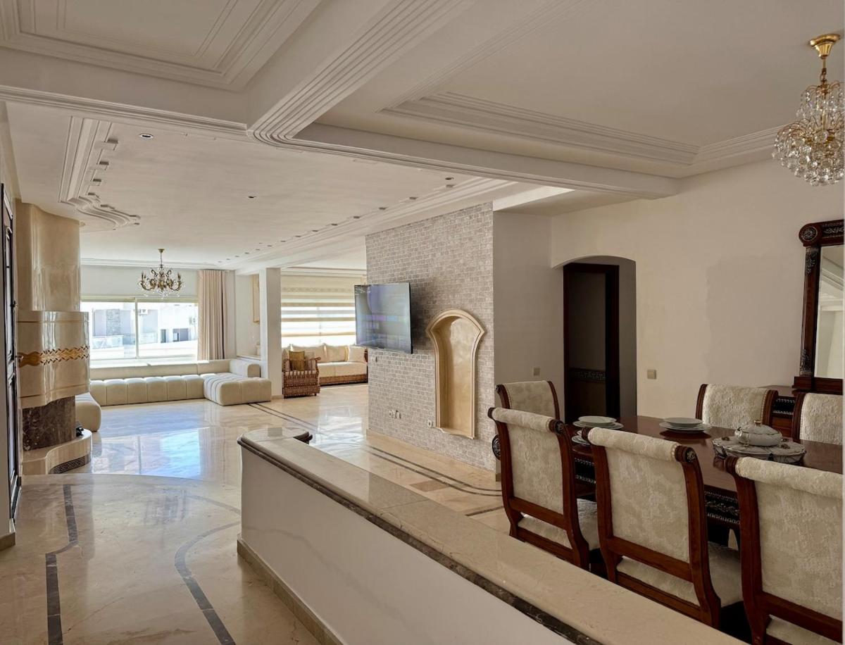 Chic & Spacious 4BR with Jacuzzi-Fez New City Stay