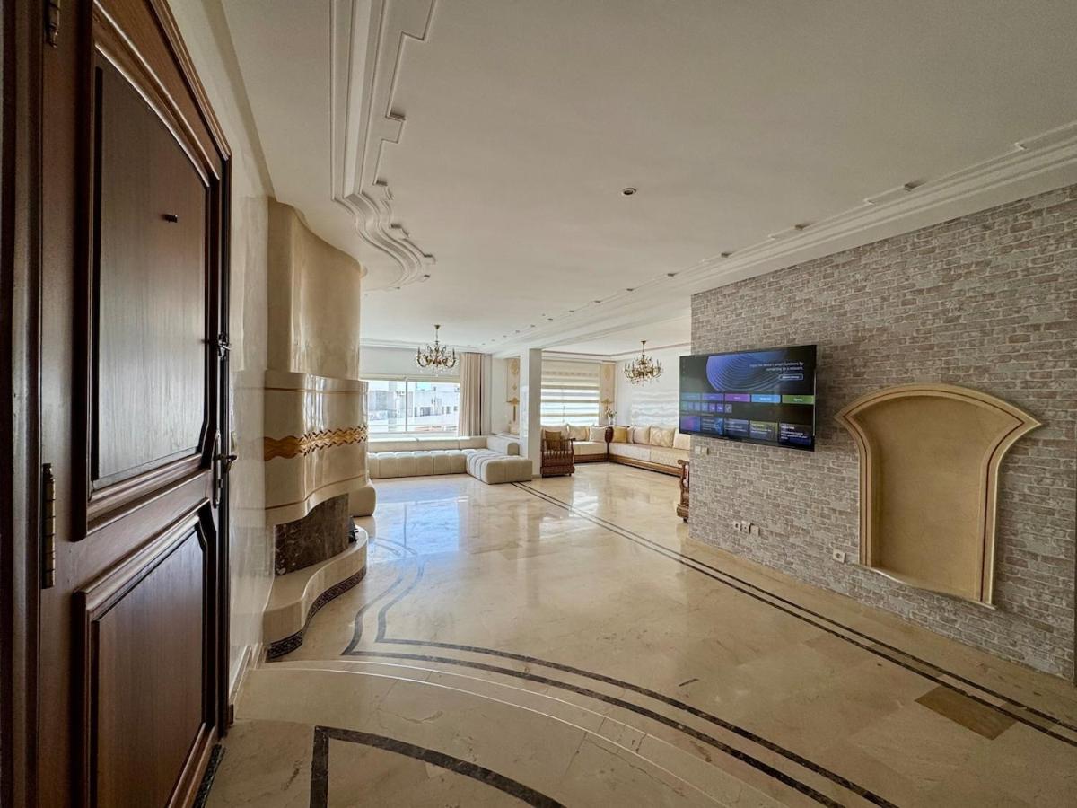 Chic & Spacious 4BR with Jacuzzi-Fez New City Stay