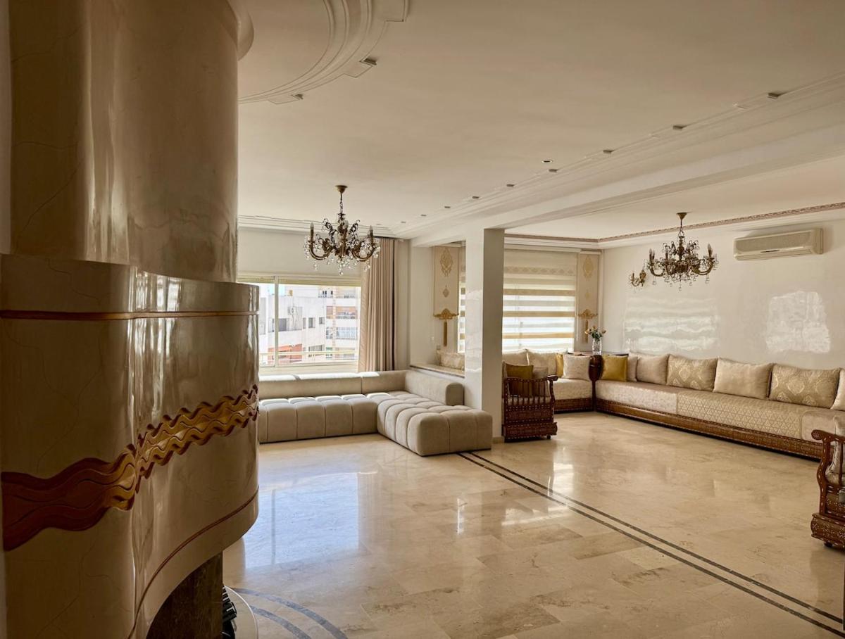 Chic & Spacious 4BR with Jacuzzi-Fez New City Stay