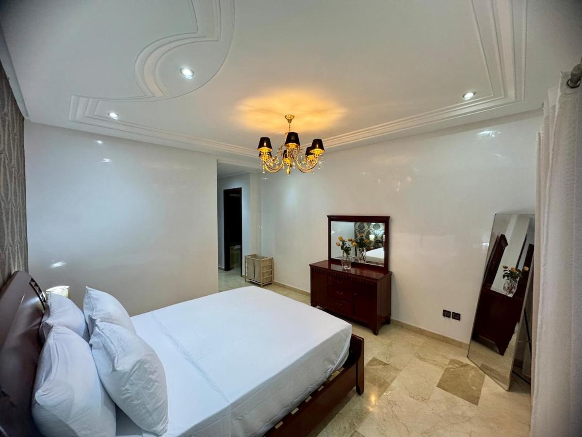 Chic & Spacious 4BR with Jacuzzi-Fez New City Stay