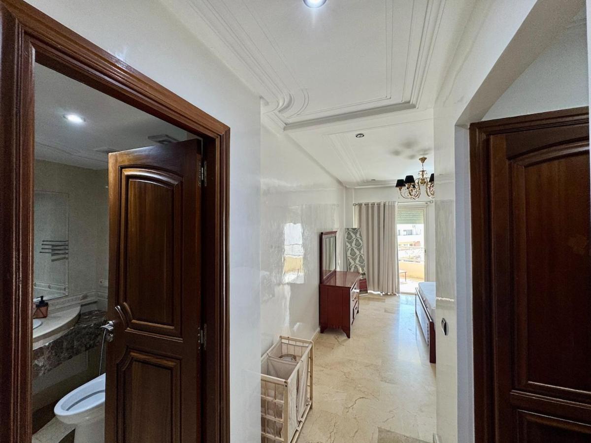 Chic & Spacious 4BR with Jacuzzi-Fez New City Stay