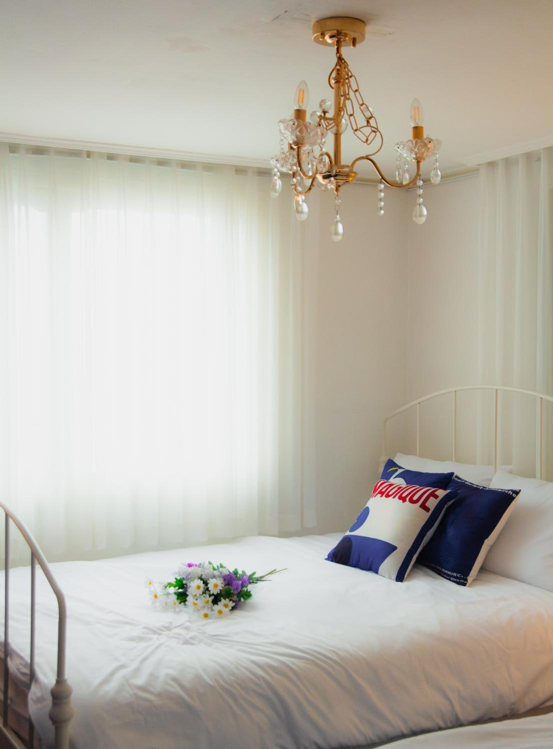 4 Beds in the Heart of Hongdae, Mangwon, Sangsu & Red Road