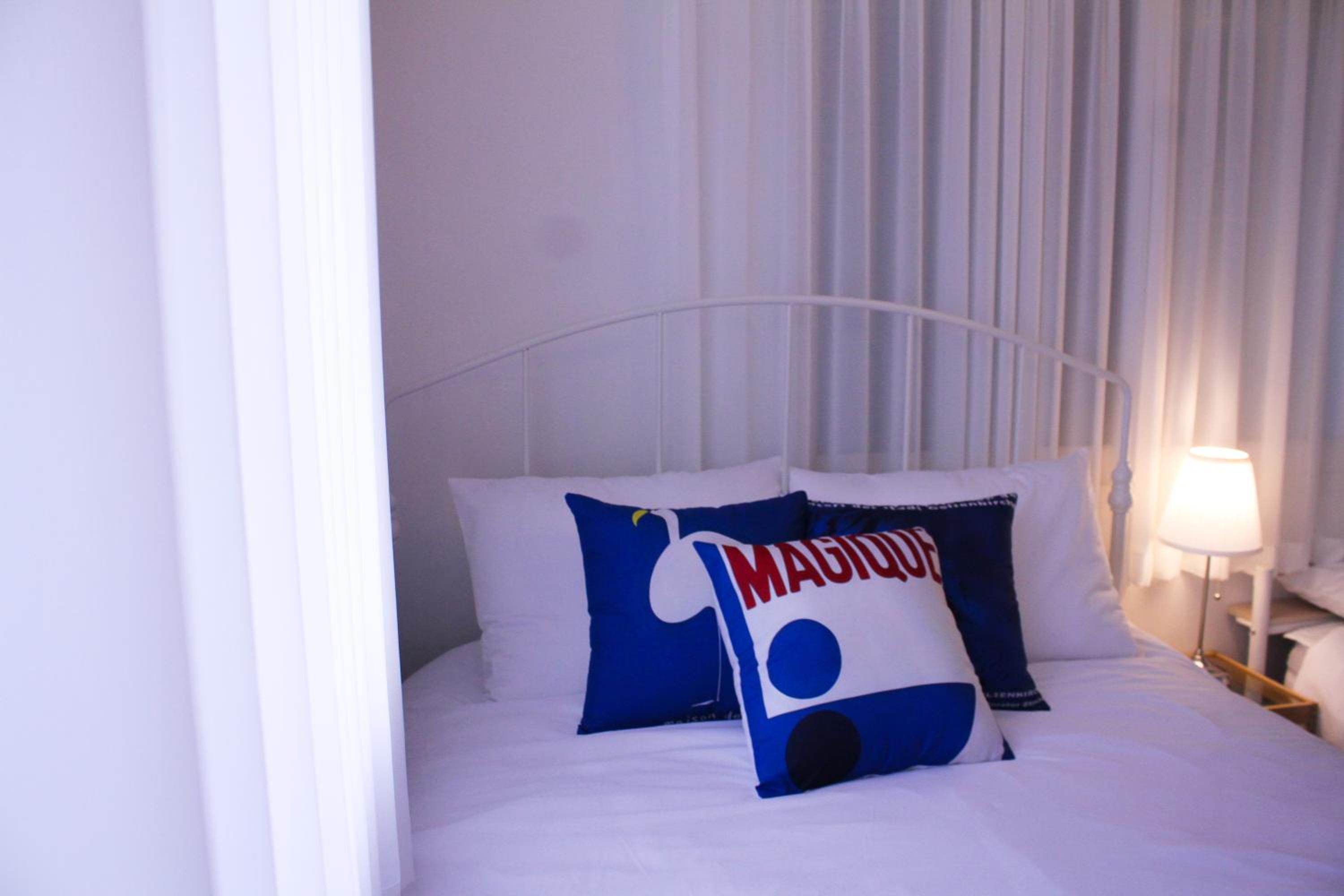 4 Beds in the Heart of Hongdae, Mangwon, Sangsu & Red Road