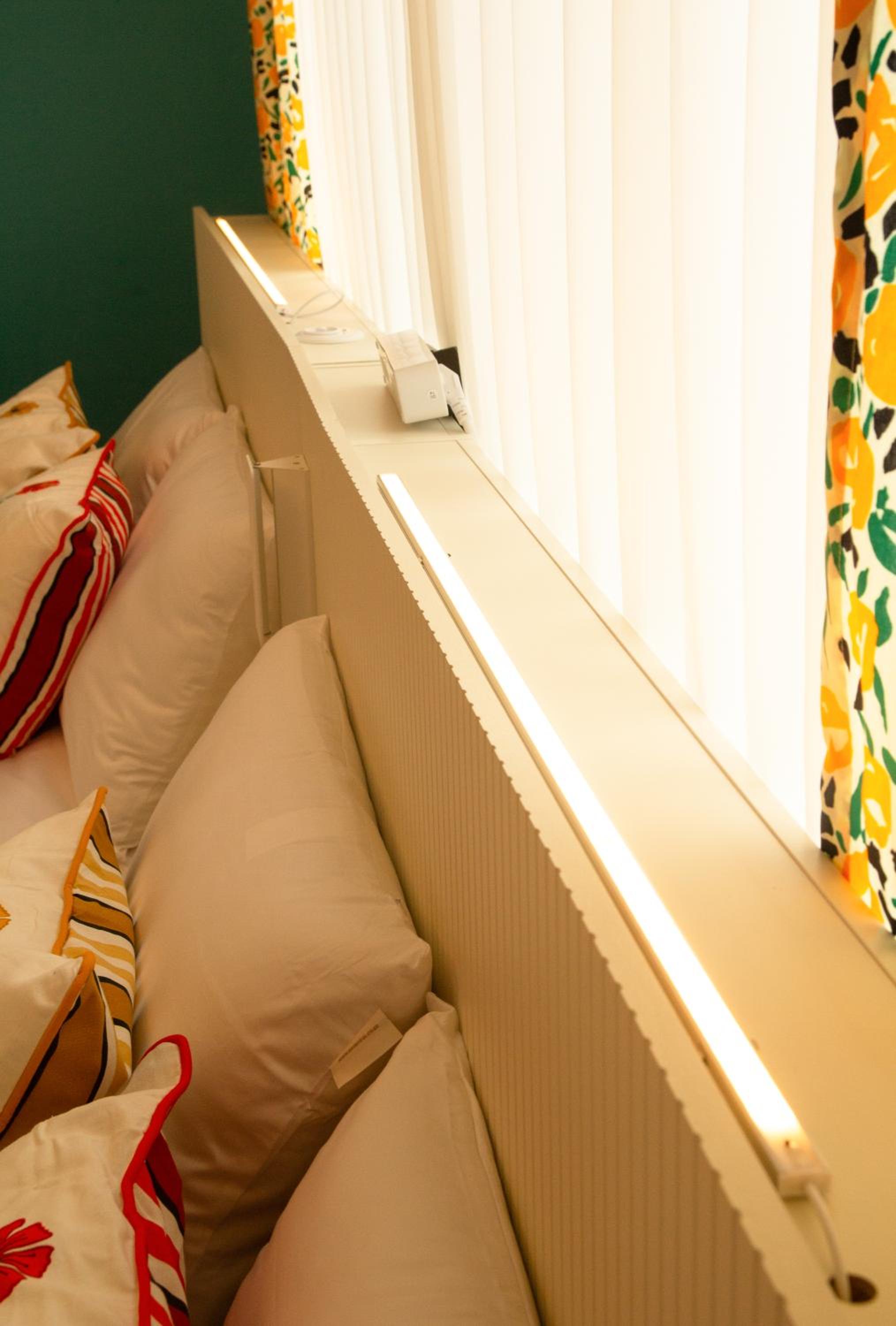 4 Beds in the Heart of Hongdae, Mangwon, Sangsu & Red Road