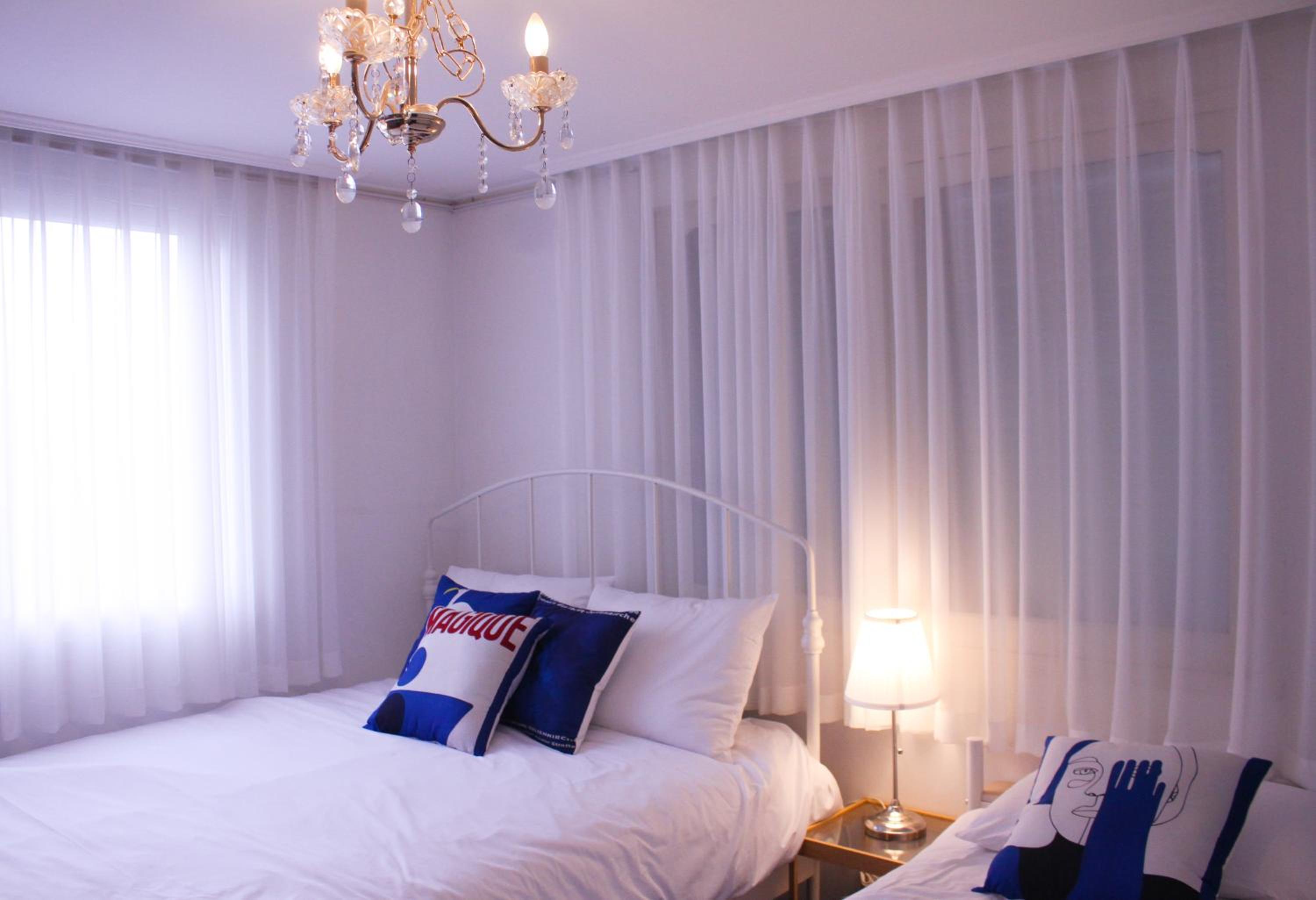 4 Beds in the Heart of Hongdae, Mangwon, Sangsu & Red Road