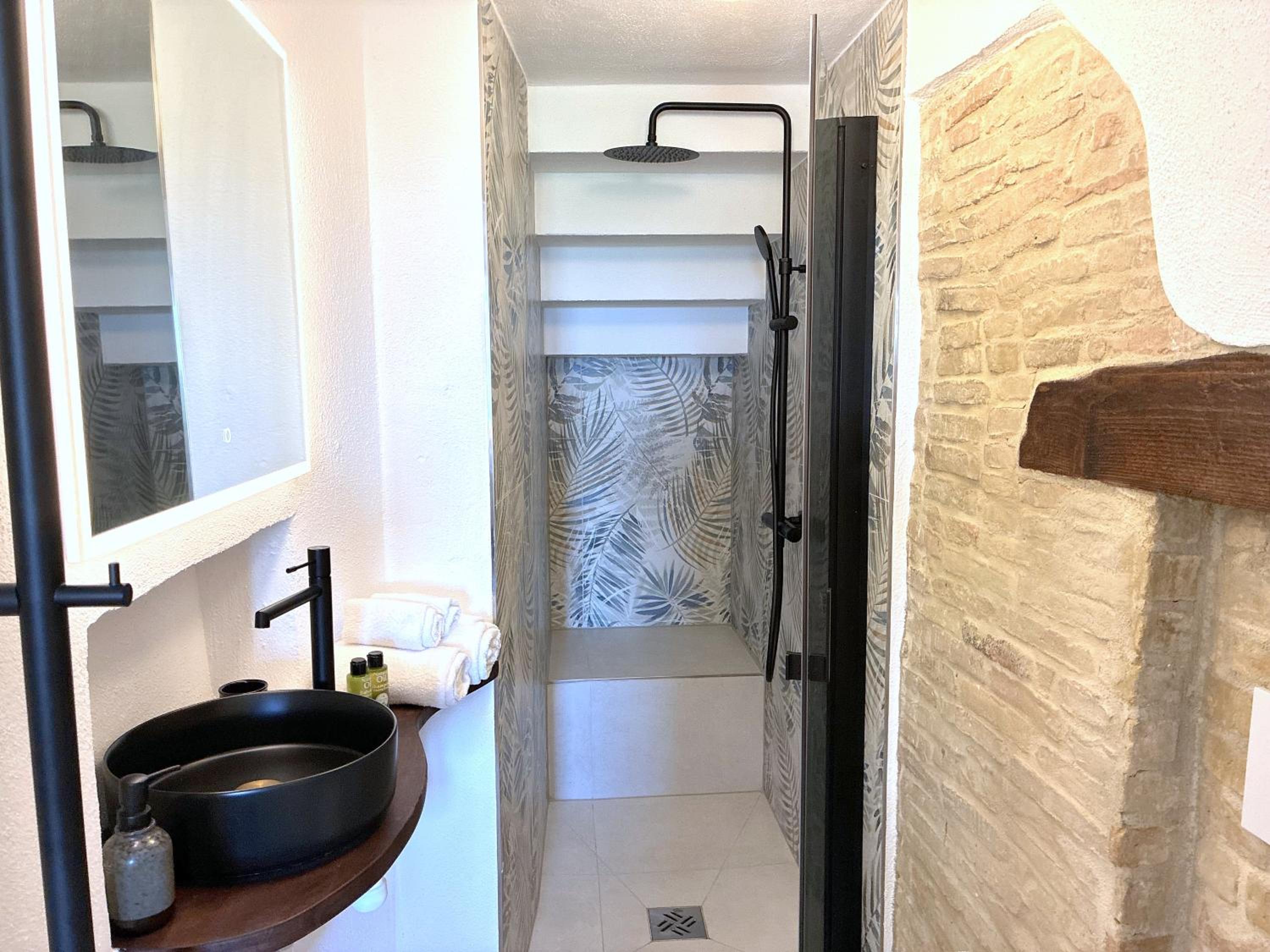 Charming Boutique B&B Hotel