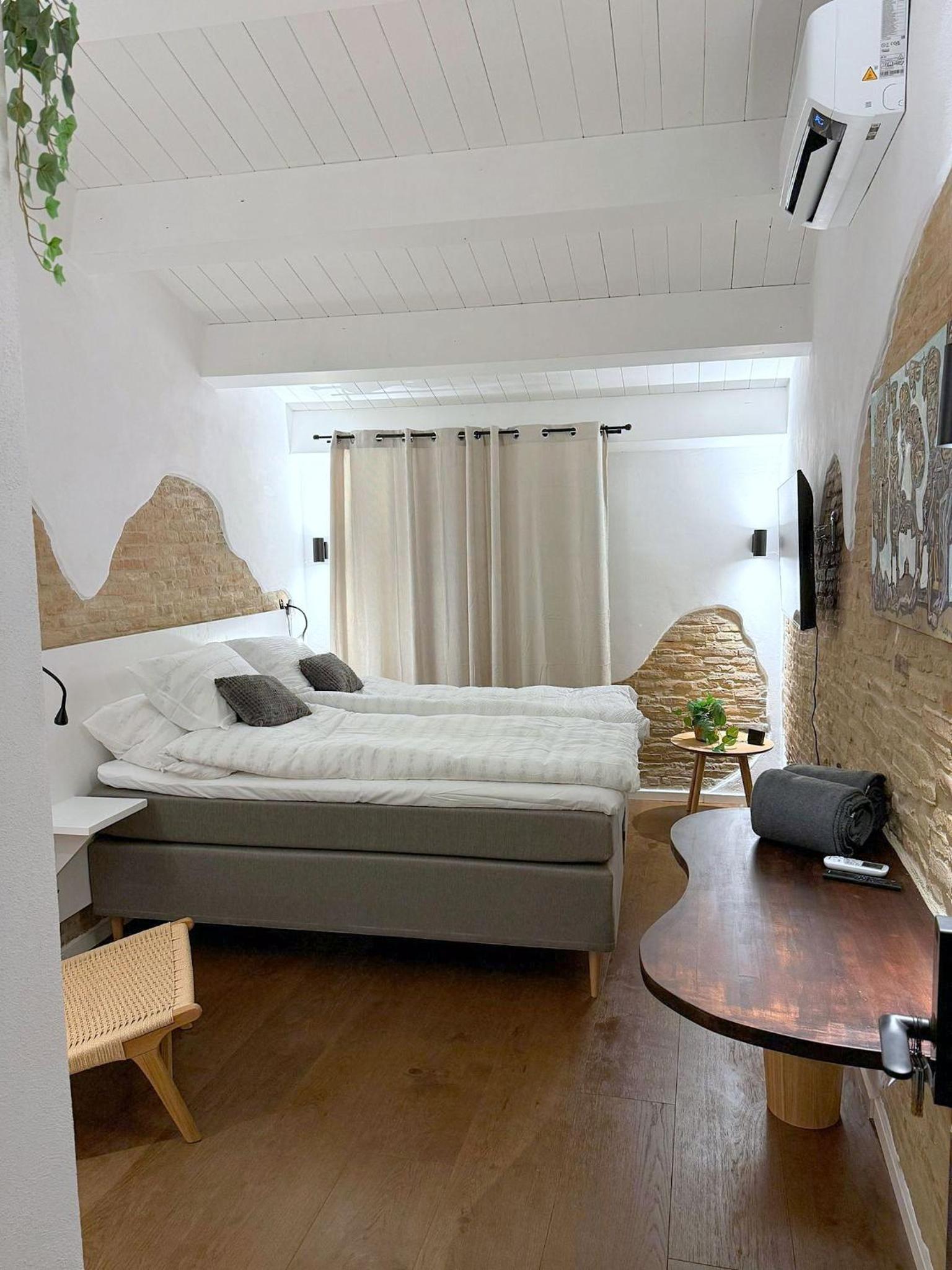 Charming Boutique B&B Hotel