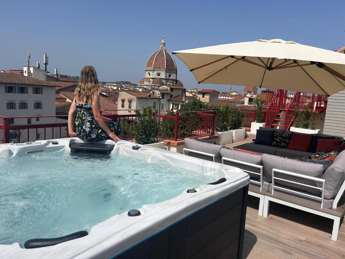 Luxury Florence Penthouse with Rooftop Terrace