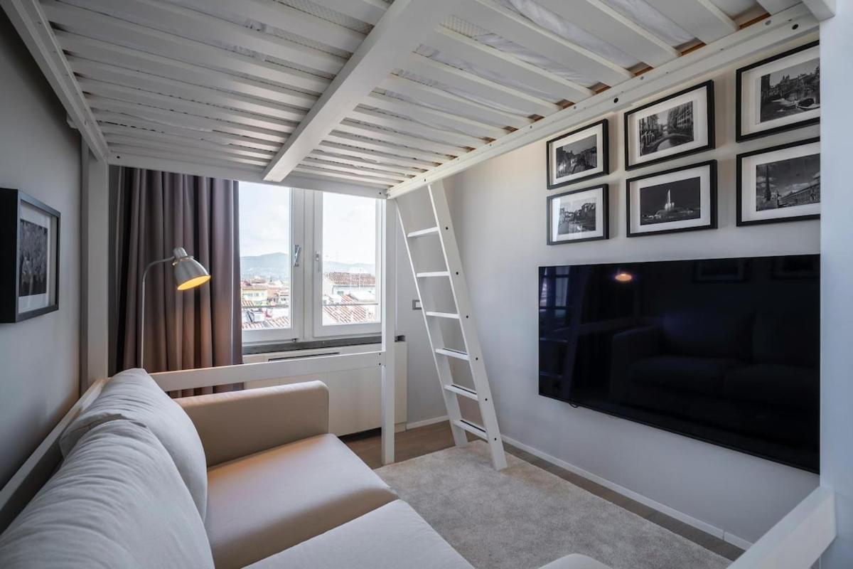 Luxury Florence Penthouse with Rooftop Terrace