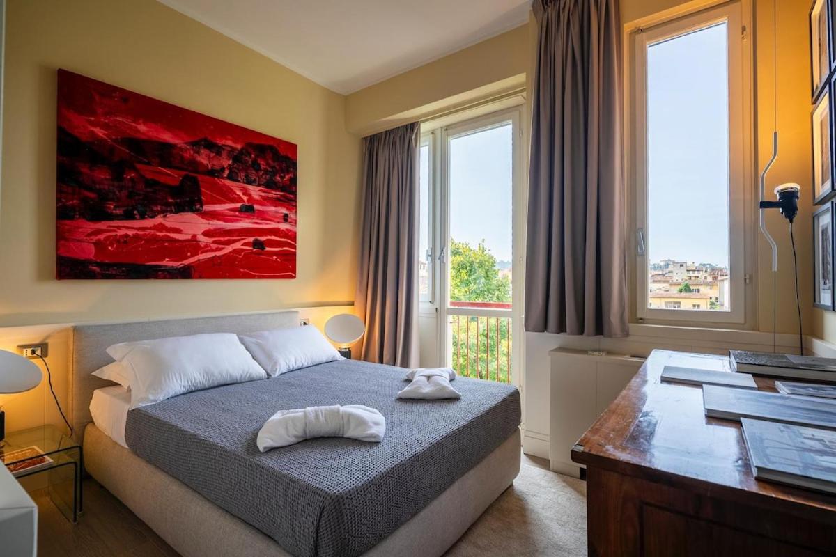 Luxury Florence Penthouse with Rooftop Terrace