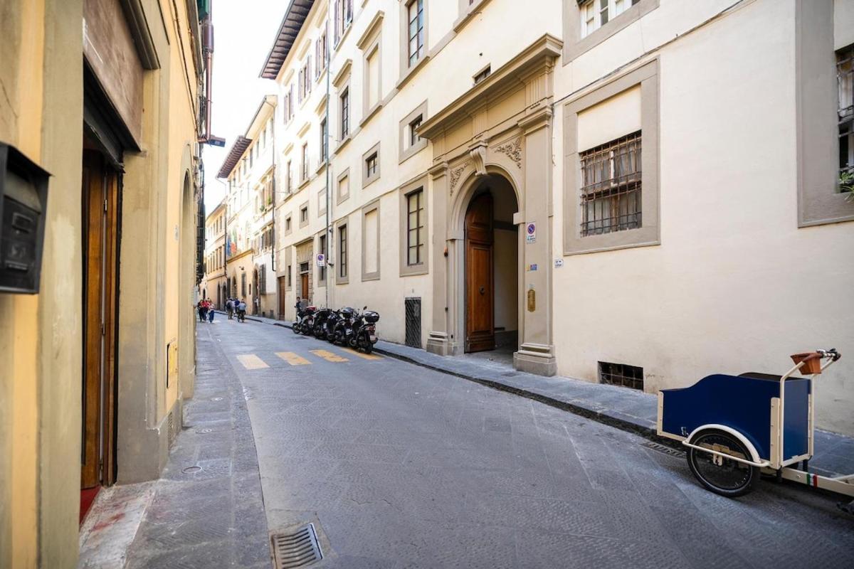 Luxury Florence Penthouse with Rooftop Terrace