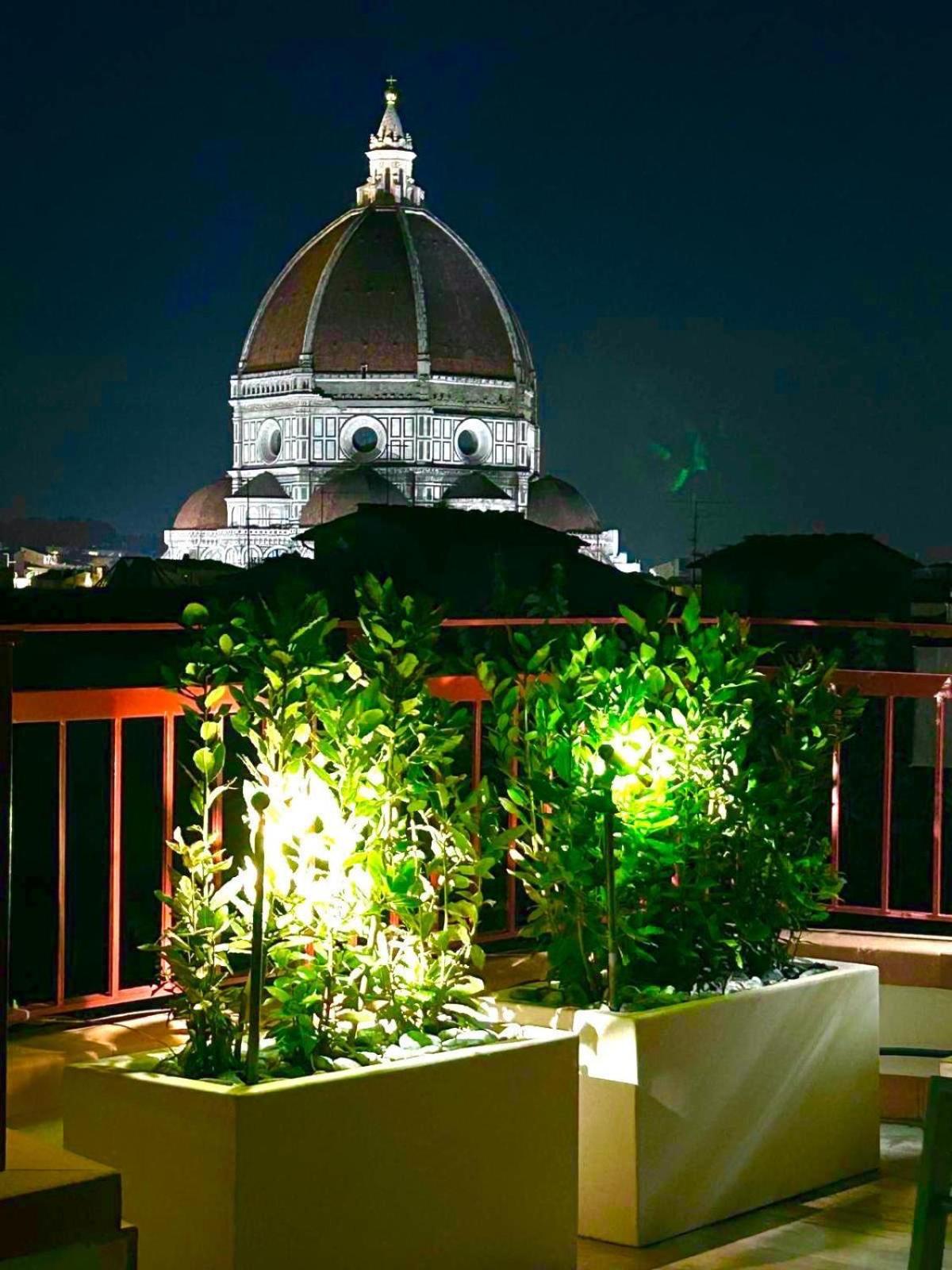 Luxury Florence Penthouse with Rooftop Terrace