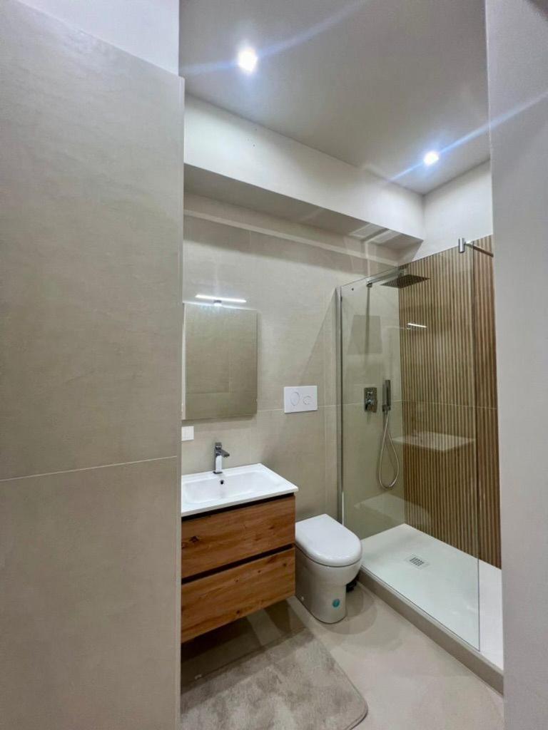Athenèa Smart Rooms - Atenea Collection