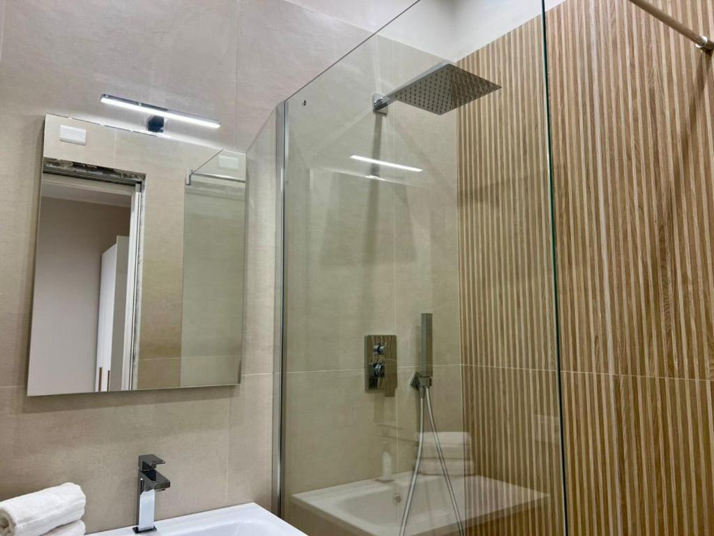 Athenèa Smart Rooms - Atenea Collection